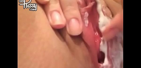  Faceless chick masturbates with fingers